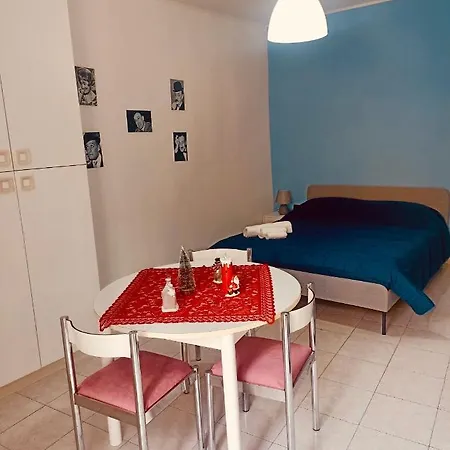 La Casa Di Re Ferdinando Ii * Napoli